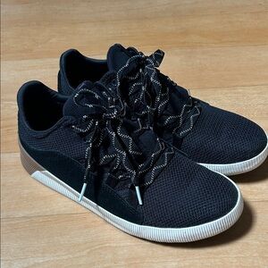 Like New Sorel Black Sneakers